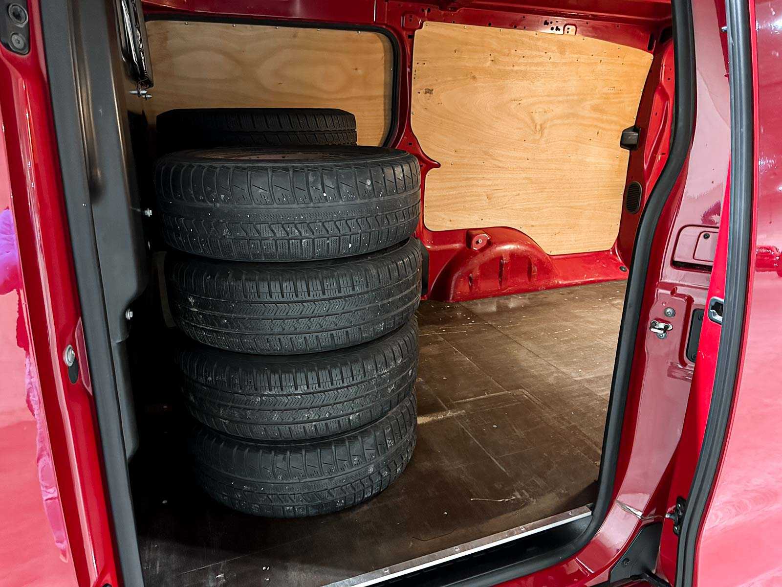 Peugeot Expert 231L 2.0 BlueHDI 120 Premium 122pk 2017 Bedrijfswagen, VRX-99-N