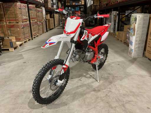Ultra Motocross Thunder 150 RD 2025