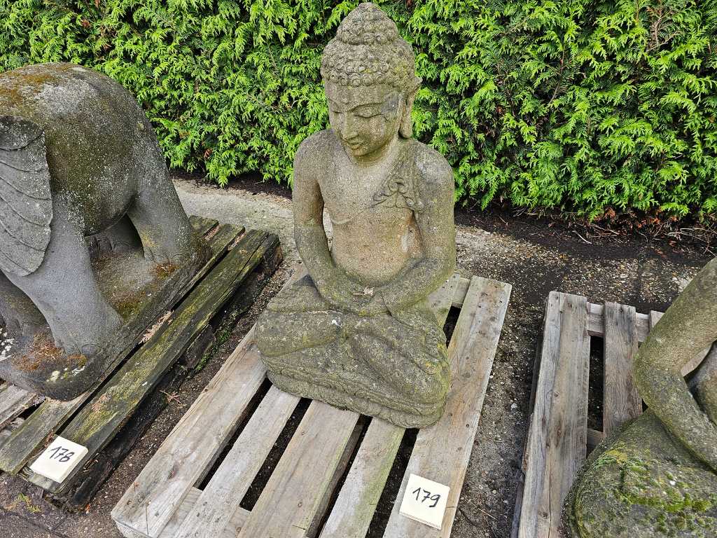 Tuinbeeld Balinese Buddha Zittend Lavasteen H100cm