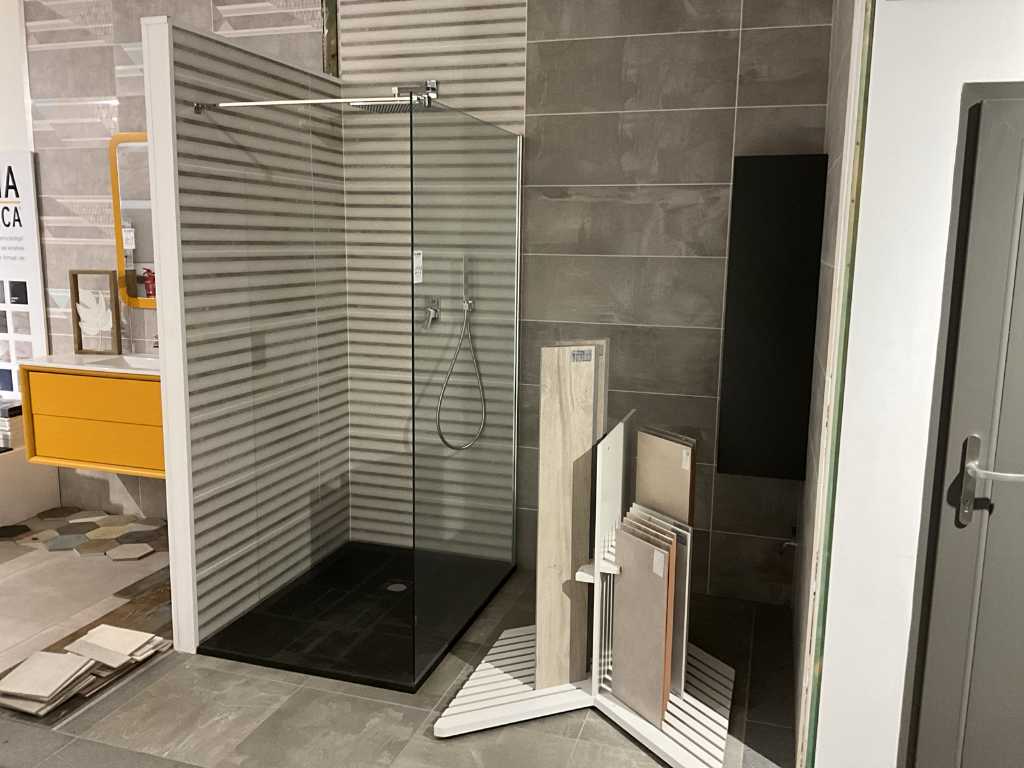 Dusche für den Ausstellungsraum