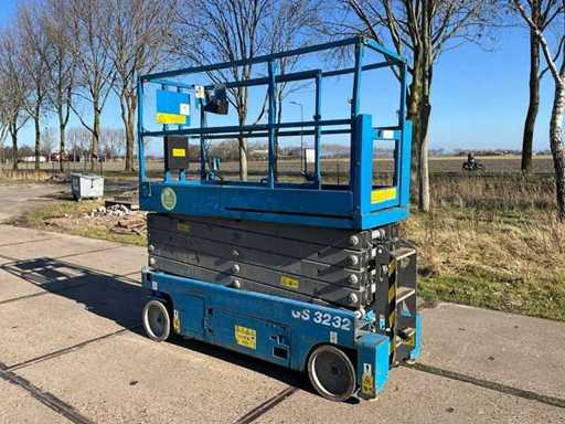 2014 Genie GS 3232 Scissor Lift