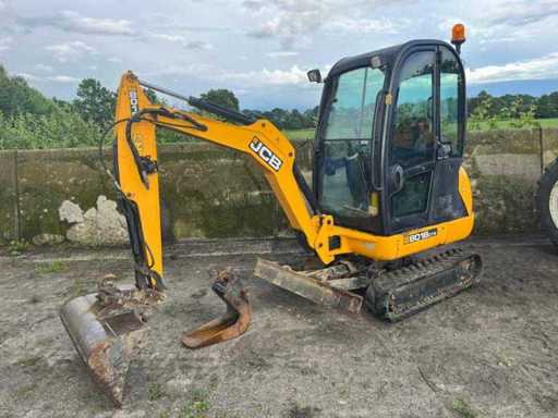 Mini pelle JCB 8018 2014