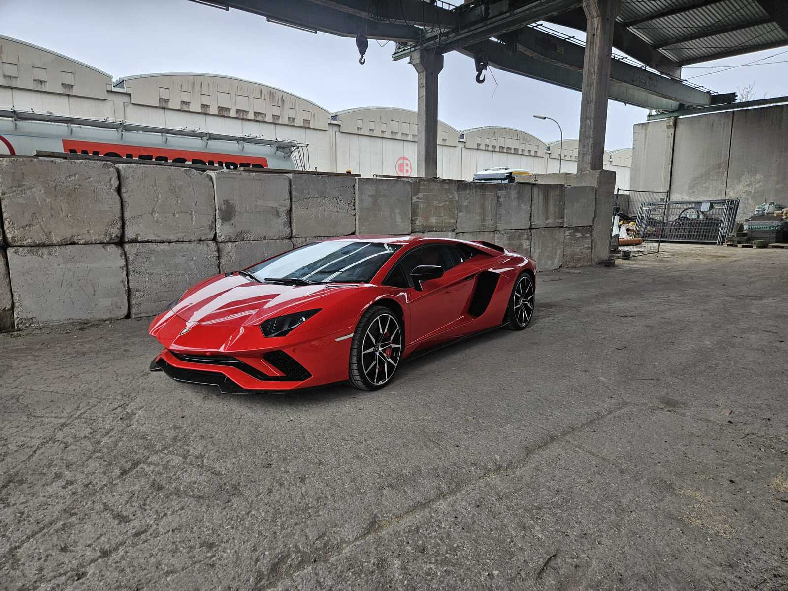 Lamborghini Aventador Car