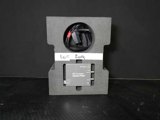 BLACKMAGIC - SET OF 2 BLACK MAGIC SIGNAL CONVERTER HD-SDI/3G TO OPTICAL FIBER - Video