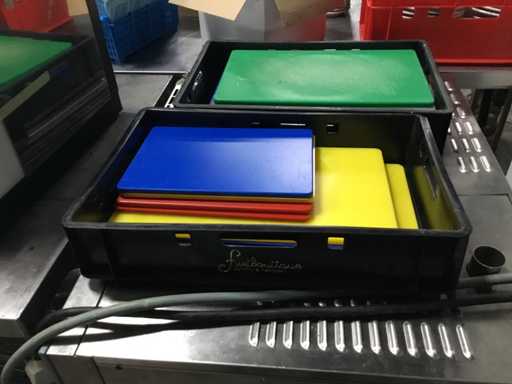 Diverses planches à découper (14x)