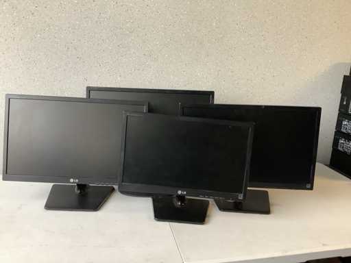 LG Monitoren (4x)