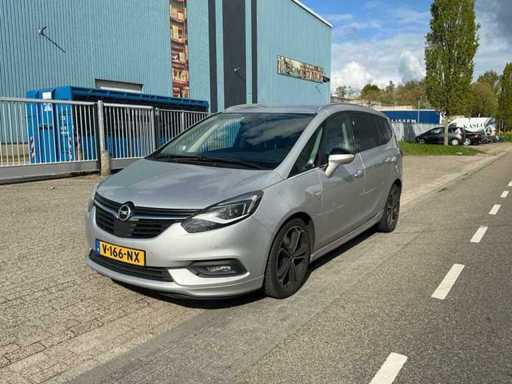 Opel ZAFIRA TOURER Veicolo Commerciale 2018