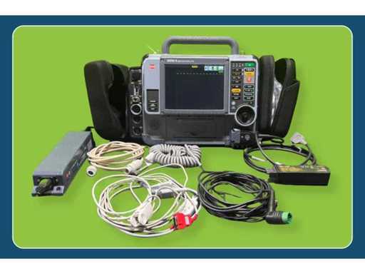 British Medical Auctions: 20+ Lots Lifepak 15 Defibrillators