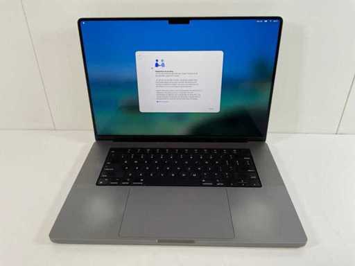 Apple MacBook Pro 16”, Apple M1 Pro, 16 GB RAM, 512 GB NVMe Laptop