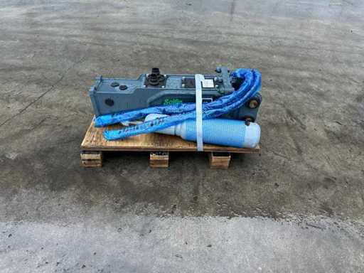 Sailing - 2025 - 35 - Attachments