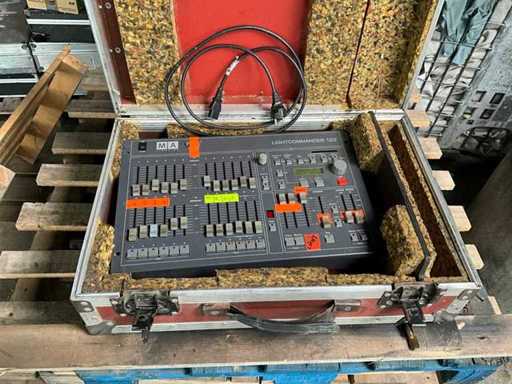 MA Lightning Lightcommander 12/2 Mélangeur de lumières