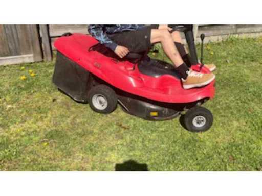 20052ebe-ff35-4ad1-86e9-8100a0a62449.mp4