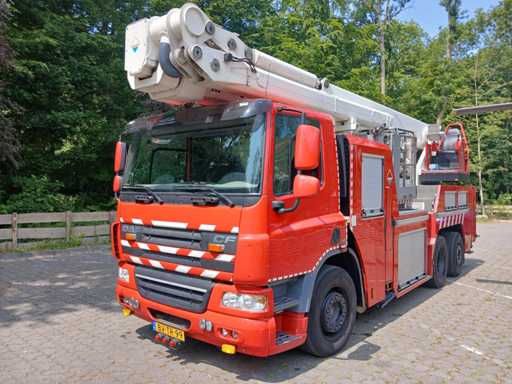 Camion DAF CF 75 2009 cu elevator telescopic Hilton de 32M