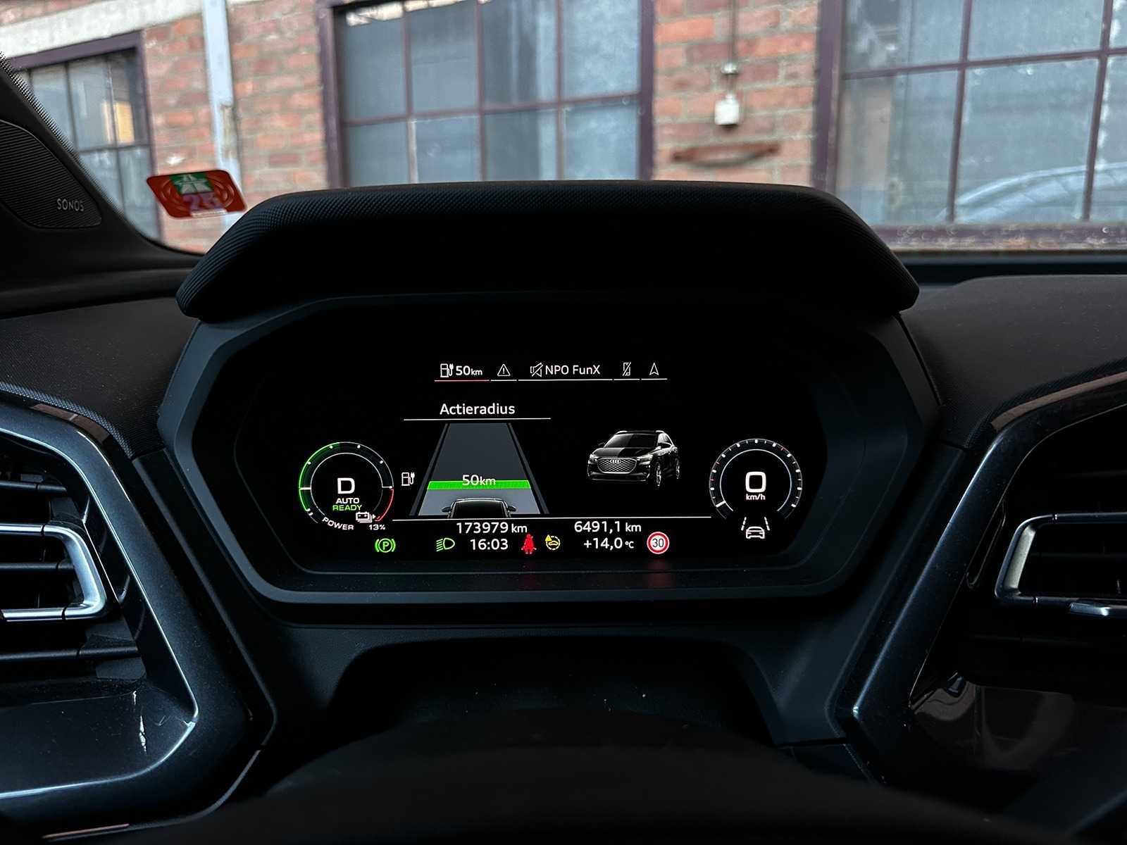 Audi Q4 e-tron 50 quattro Launch Edition S Competition 77 kWh 299pk 2022 (Original Dutch + 1st owner), P-122-GB 