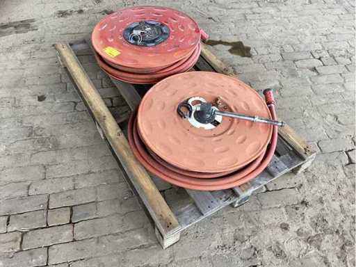 Feuerwehrschlauchspule (2x)