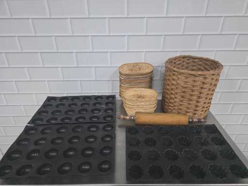 Batch of various kitchen and baking supplies