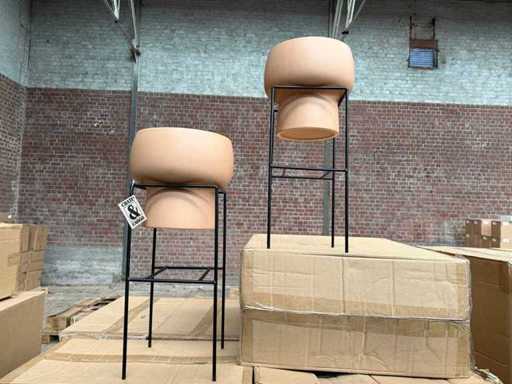 Vaso di fiori nel supporto (28 volte)