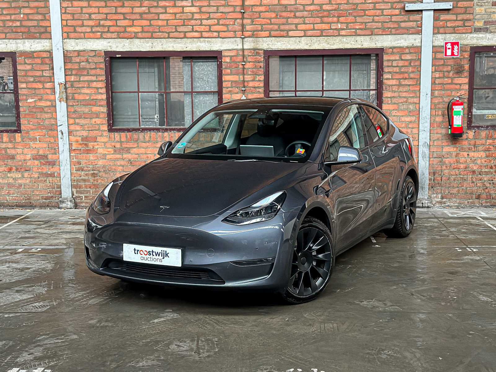 Tesla Model Y Long Range AWD 75kWh 351pk 2021, N-842-RT