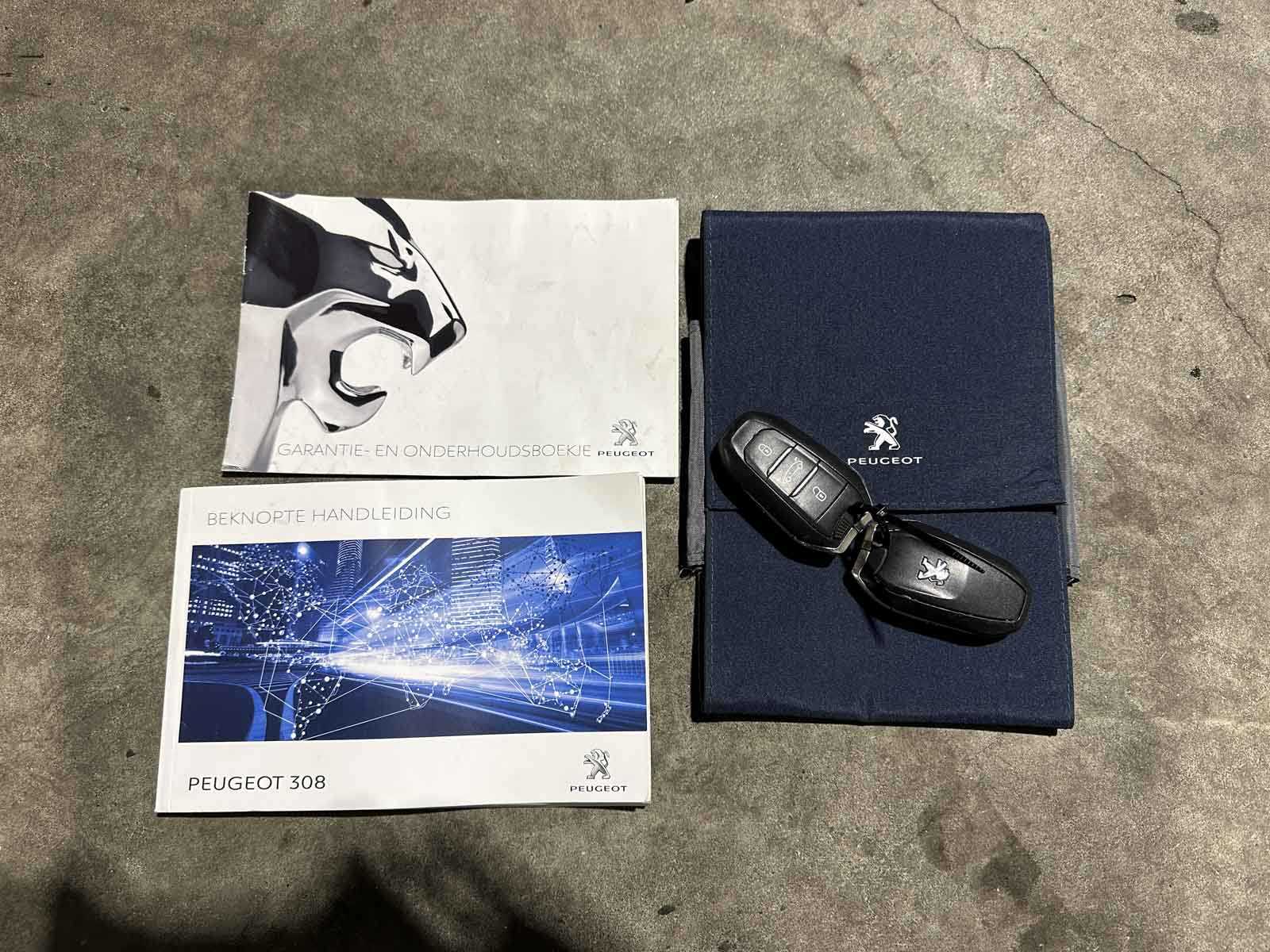 Peugeot 308 SW 1.2 PureTech Blue Lease Premium 5D 131pk 2020 (Origineel-NL), H-199-PD