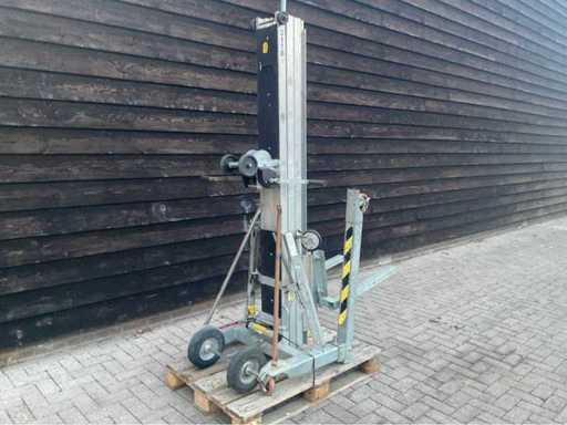 2017 Sumner 2118 Channel Elevator
