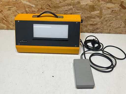 Cutie luminoas? Wilnox cu pedal? de picior