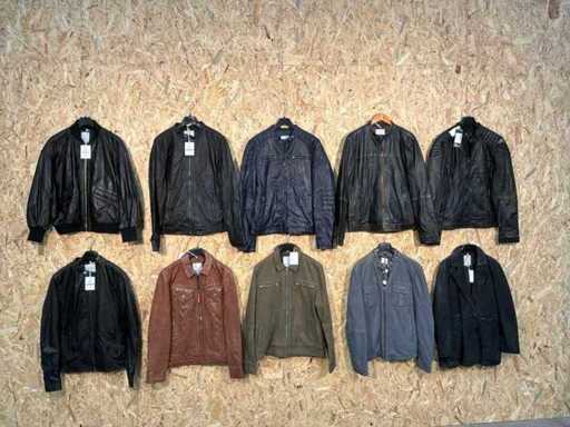 Jachete din piele Goosecraft (10x)