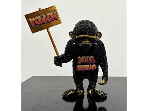 Chrrom & Hars Van Apple ‘Follow your Dreams’