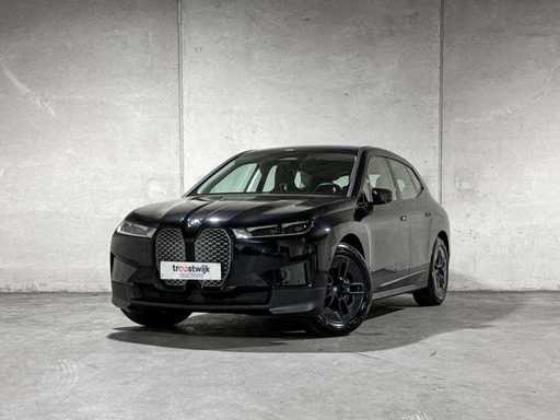 BMW iX xDrive40 Executive 77 kWh 326hp 2023 (Original-NL), T-756-HD