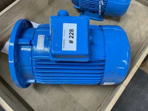 Motor eléctrico FDRU 160 L/4N 2016