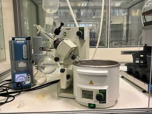 BUCHI & VACUUBRAND R-210 & B-491 & PC 3001 VARIO Evaporator Rotativ