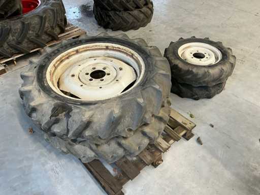 Bridgestone Farm Service 7-14 - 9.5-24 compleet set