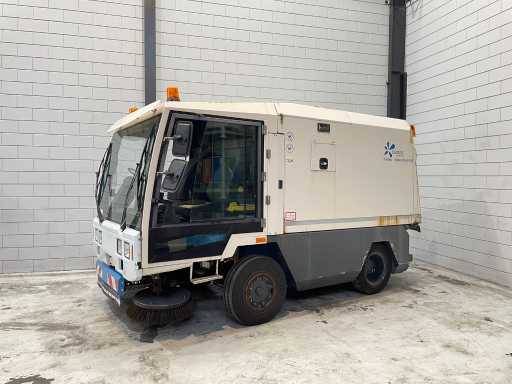 HMF - 2003 - 416 - Street sweeper