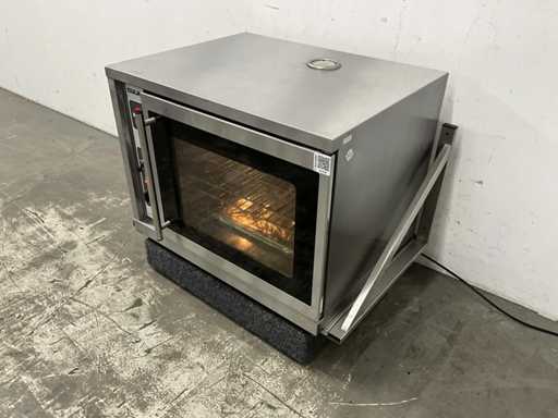 Four à convection avec étagère murale