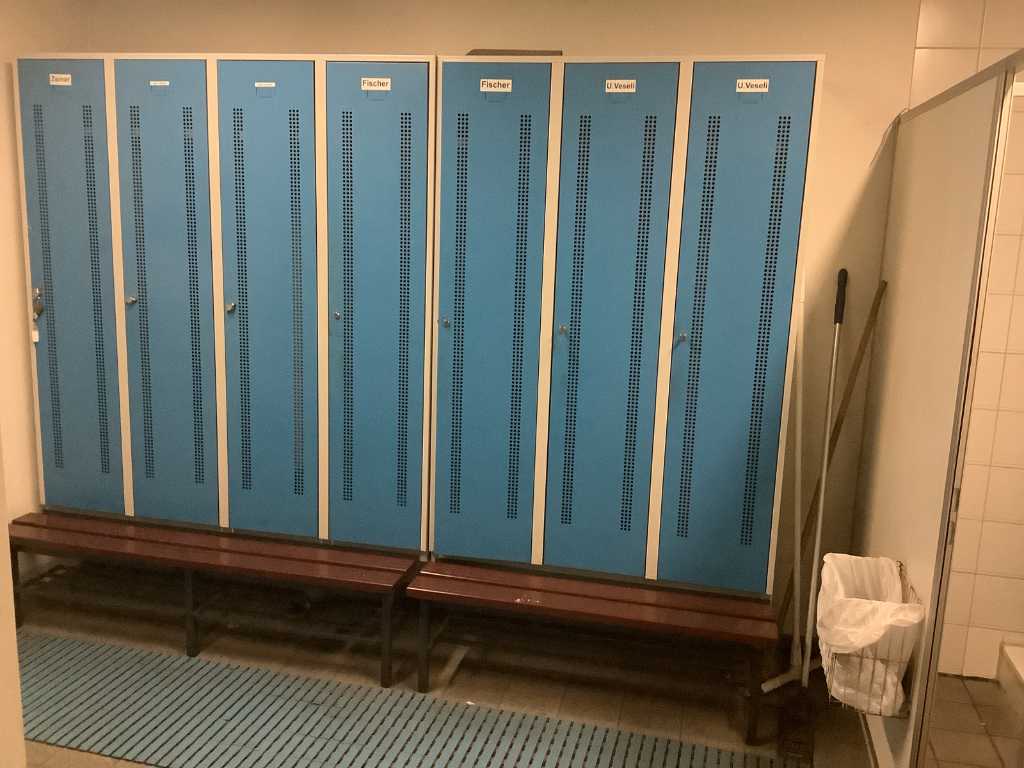 Locker (4x)