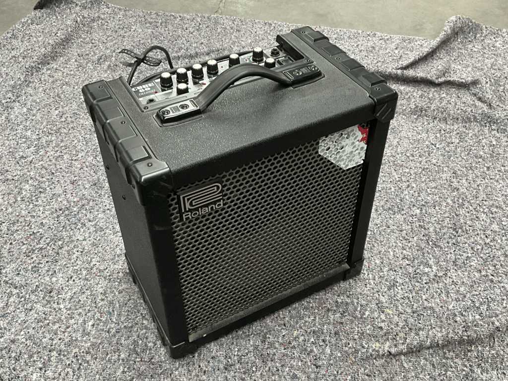 ROLAND CUBE 60D Guitar Amplifier