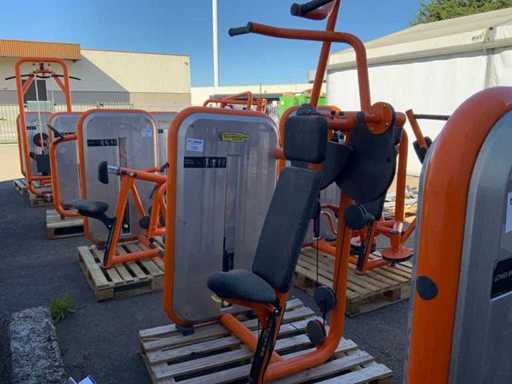 Technogym Element Vertical Traction Multi-gym