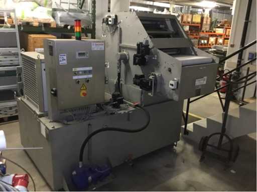 Belt filter system for emulsion / microwaterjet