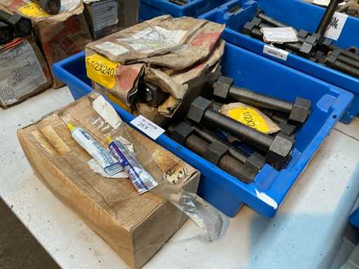 LoneStar Nuts and Bolts