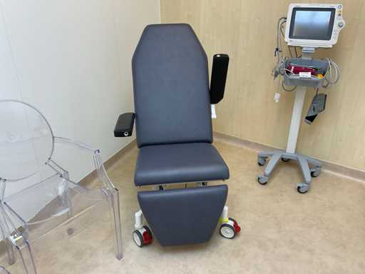 Score, Scaunul de Tratament Medimove