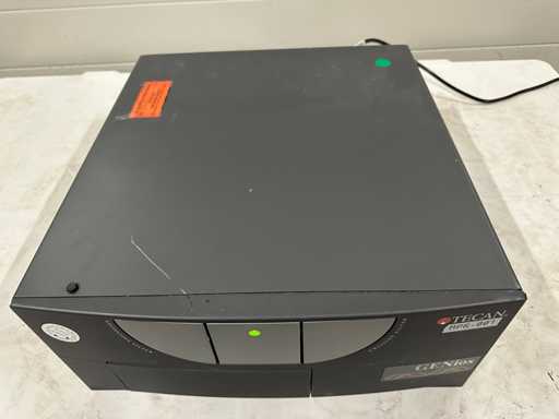 Tecan - Genios - Microplate Reader