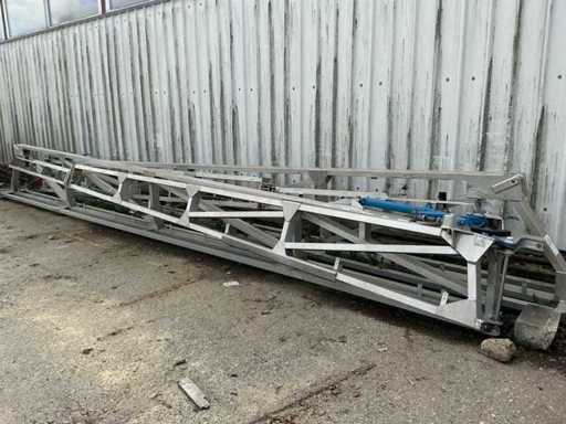 Ramps Plus Base Lot Of Sprayer Parts