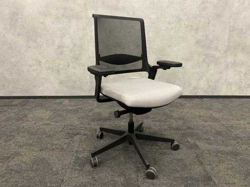 Interstuhl Movy - ergonomic office chair