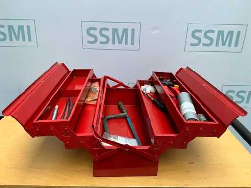 Walizka narz?dziowa z zawarto?ci?