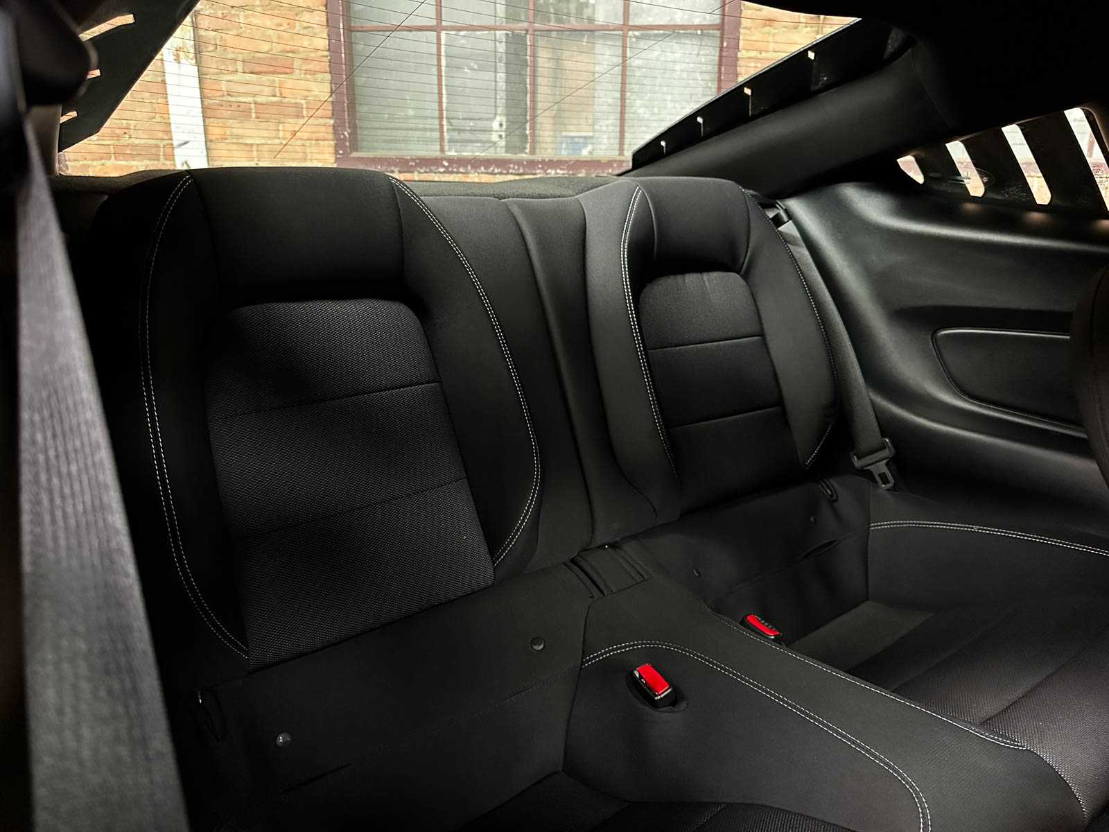 Ford Mustang 3.7 V6 300pk 2017 Coupe