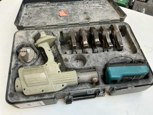 Vonarx Viega Akkupressemaschine