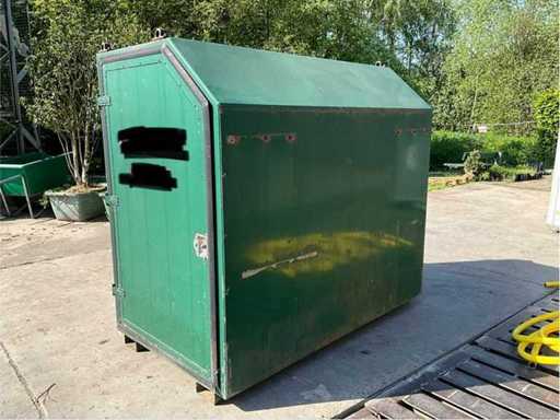 Yard hut coupling camionet