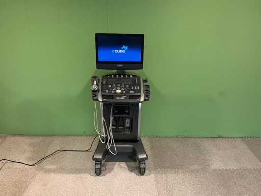 Sistem cu ultrasunete Alpinion E-Cube 9 Diamond 2014 cu 2 sonde