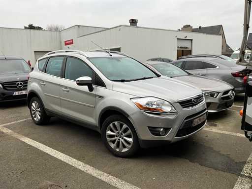 Ford - Kuga - Voiture