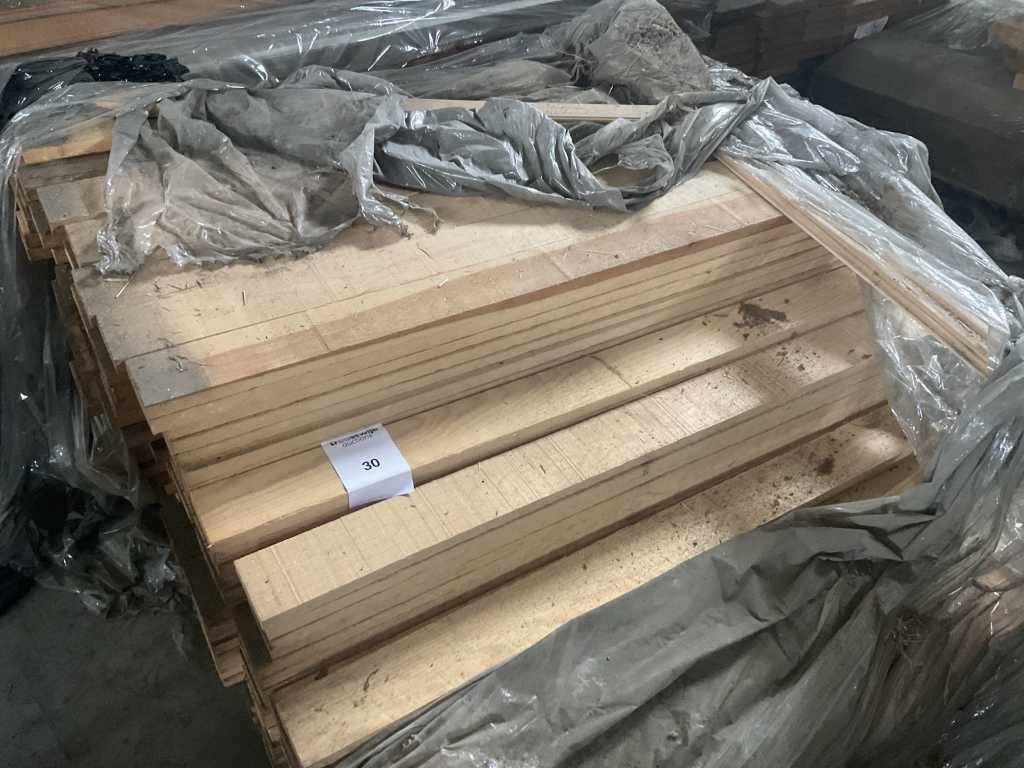 Lot de planches de bois