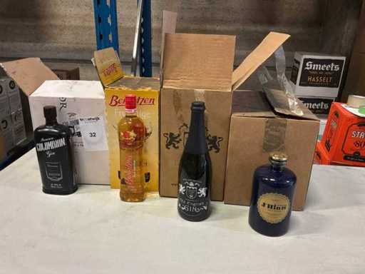 Festa di gin, rum e aperitivi